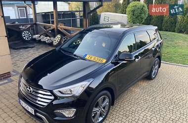 Внедорожник / Кроссовер Hyundai Grand Santa Fe 2016 в 