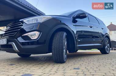 Внедорожник / Кроссовер Hyundai Grand Santa Fe 2016 в 
