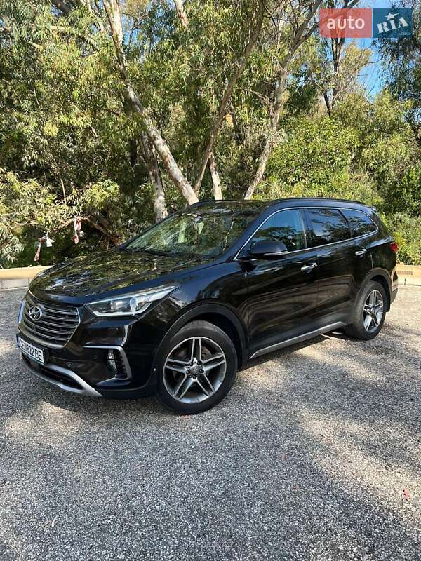 Hyundai Grand Santa Fe 2017