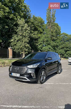 Внедорожник / Кроссовер Hyundai Grand Santa Fe 2017 в 
