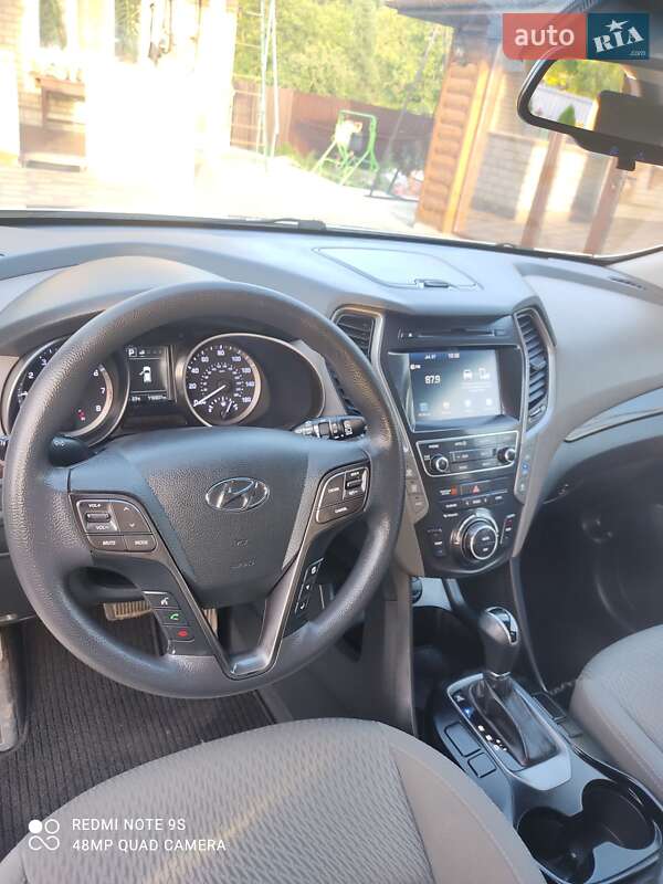 Внедорожник / Кроссовер Hyundai Grand Santa Fe 2016 в Казатине фото 14 Внедорожник / Кроссовер Hyundai Grand Santa Fe 2016 в Казатине