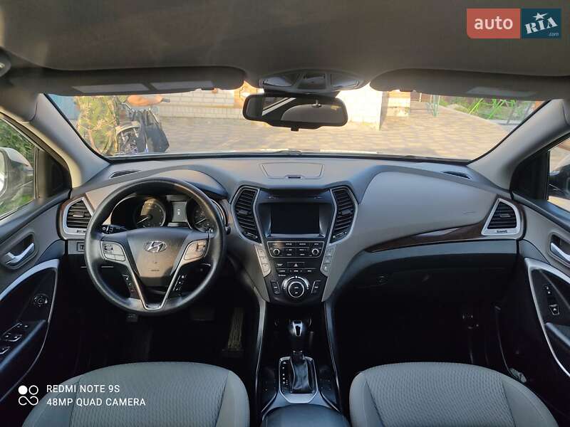 Внедорожник / Кроссовер Hyundai Grand Santa Fe 2016 в Казатине фото 19 Внедорожник / Кроссовер Hyundai Grand Santa Fe 2016 в Казатине