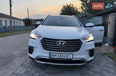 Внедорожник / Кроссовер Hyundai Grand Santa Fe 2017 в Андрушевке
