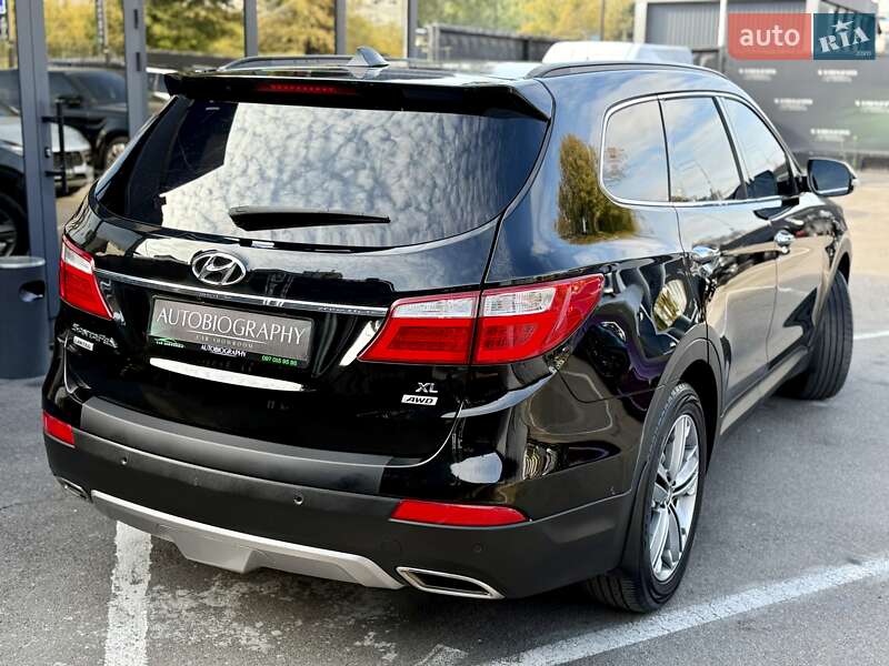 Внедорожник / Кроссовер Hyundai Grand Santa Fe 2015 в Киеве