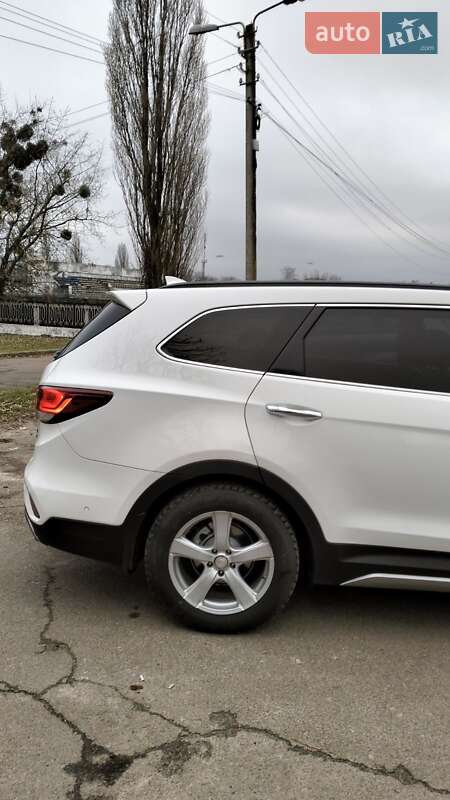 Внедорожник / Кроссовер Hyundai Grand Santa Fe 2017 в Броварах фото 5 Внедорожник / Кроссовер Hyundai Grand Santa Fe 2017 в Броварах
