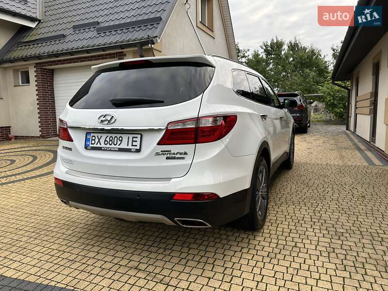 Внедорожник / Кроссовер Hyundai Grand Santa Fe 2015 в Хмельницком