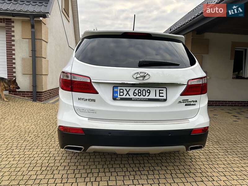 Внедорожник / Кроссовер Hyundai Grand Santa Fe 2015 в Хмельницком