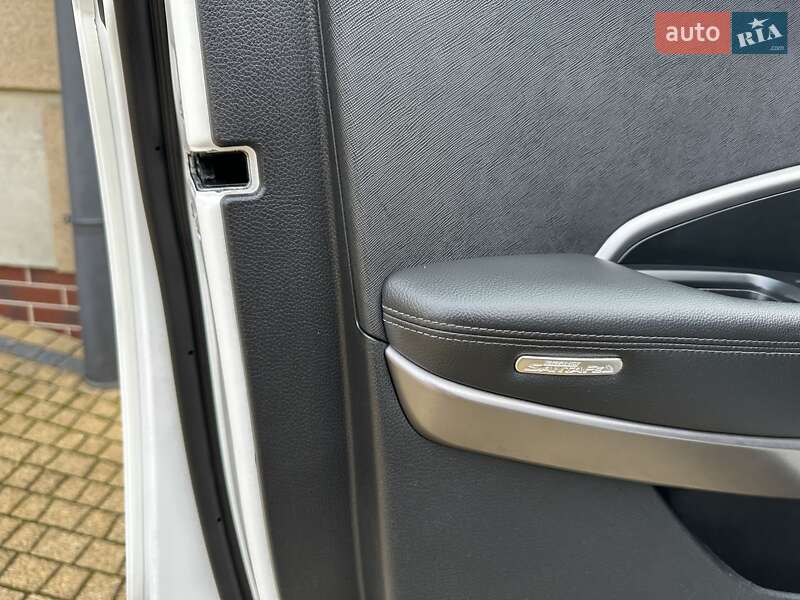 Внедорожник / Кроссовер Hyundai Grand Santa Fe 2015 в Хмельницком