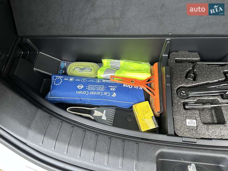 Внедорожник / Кроссовер Hyundai Grand Santa Fe 2015 в Хмельницком