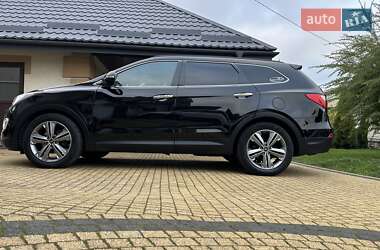 Внедорожник / Кроссовер Hyundai Grand Santa Fe 2015 в 