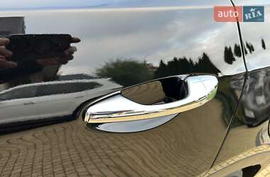 Внедорожник / Кроссовер Hyundai Grand Santa Fe 2015 в 