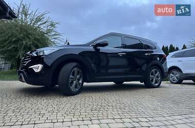Внедорожник / Кроссовер Hyundai Grand Santa Fe 2015 в 
