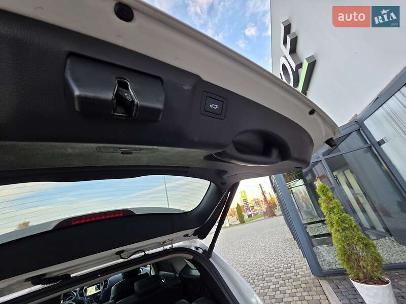 Внедорожник / Кроссовер Hyundai Grand Santa Fe 2018 в Ивано-Франковске фото 84 Внедорожник / Кроссовер Hyundai Grand Santa Fe 2018 в Ивано-Франковске