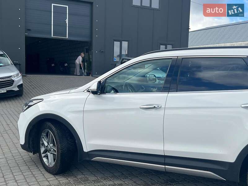 Внедорожник / Кроссовер Hyundai Grand Santa Fe 2019 в Львове