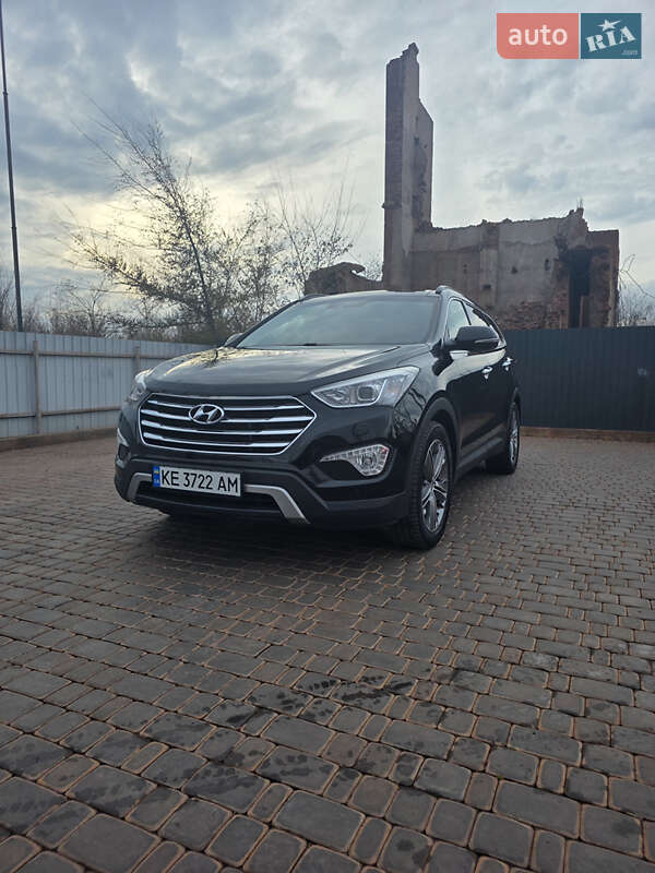 Внедорожник / Кроссовер Hyundai Grand Santa Fe 2014 в Кривом Роге