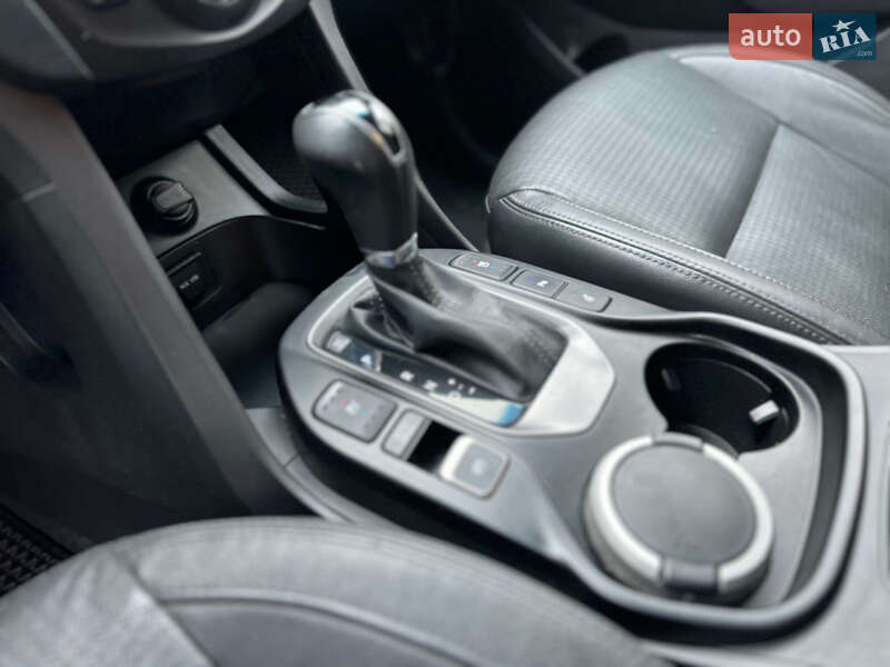 Внедорожник / Кроссовер Hyundai Grand Santa Fe 2015 в Ивано-Франковске