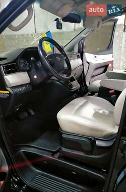 Минивэн Hyundai Grand Starex 2018 в 