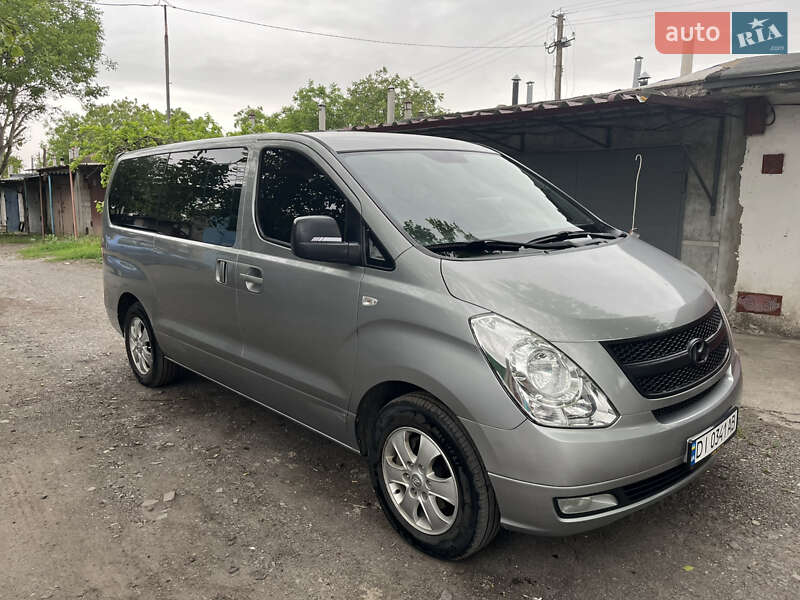 Hyundai Grand Starex 2014