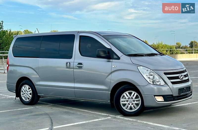 Минивэн Hyundai Grand Starex 2017 в Киеве фото 8 Минивэн Hyundai Grand Starex 2017 в Киеве