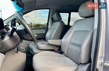 Минивэн Hyundai Grand Starex 2017 в 