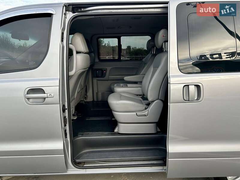 Минивэн Hyundai Grand Starex 2017 в Киеве фото 37 Минивэн Hyundai Grand Starex 2017 в Киеве