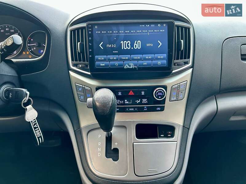 Минивэн Hyundai Grand Starex 2017 в Киеве фото 69 Минивэн Hyundai Grand Starex 2017 в Киеве