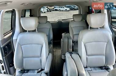 Минивэн Hyundai Grand Starex 2017 в 