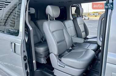 Минивэн Hyundai Grand Starex 2017 в 