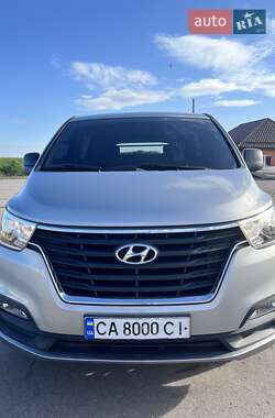 Минивэн Hyundai Grand Starex 2020 в 