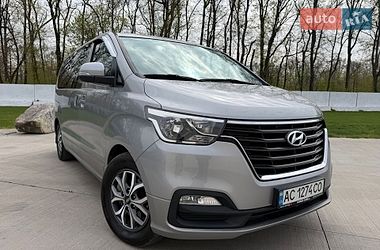 Мінівен Hyundai Grand Starex 2019 в Луцьку
