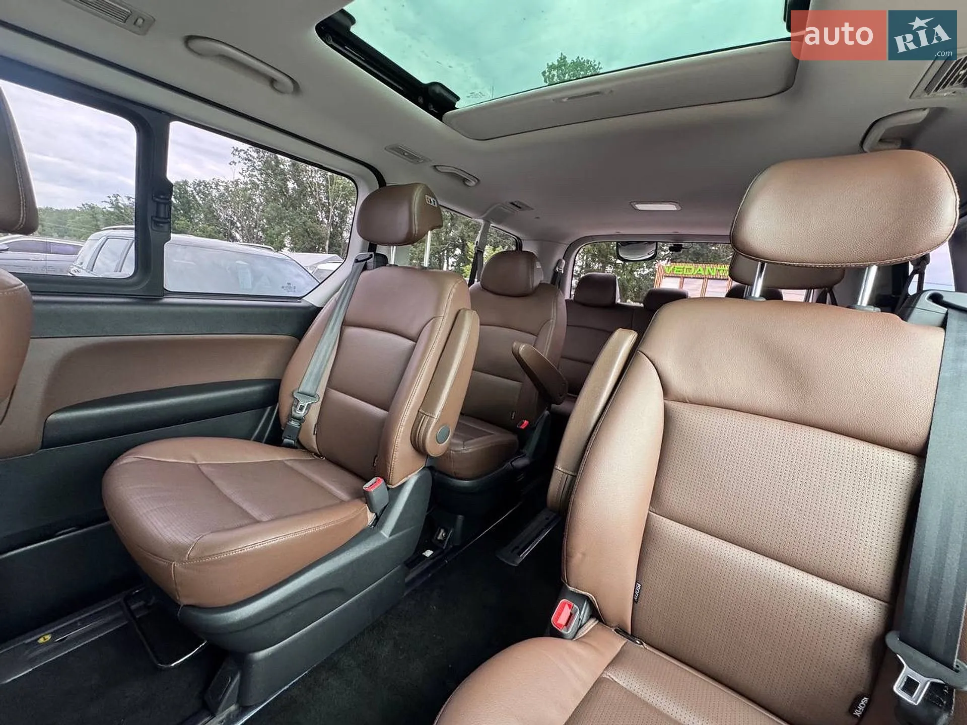 2020 Hyundai Grand Starex Urban - мініатюра 13
