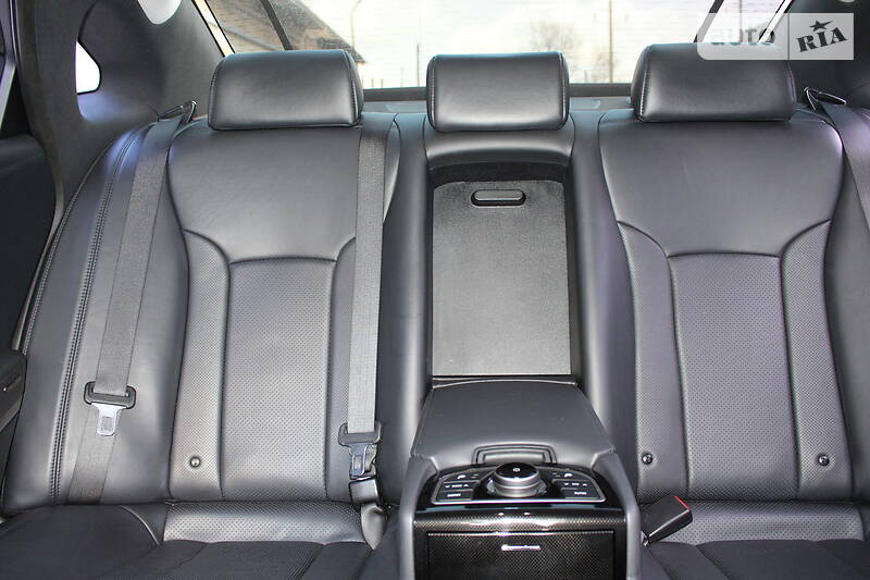 Седан Hyundai Grandeur 2013 в Києві