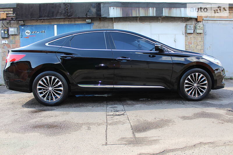 Седан Hyundai Grandeur 2013 в Києві