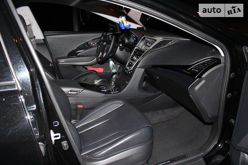 Седан Hyundai Grandeur 2013 в Києві