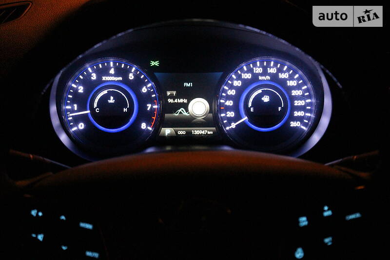 Седан Hyundai Grandeur 2013 в Києві