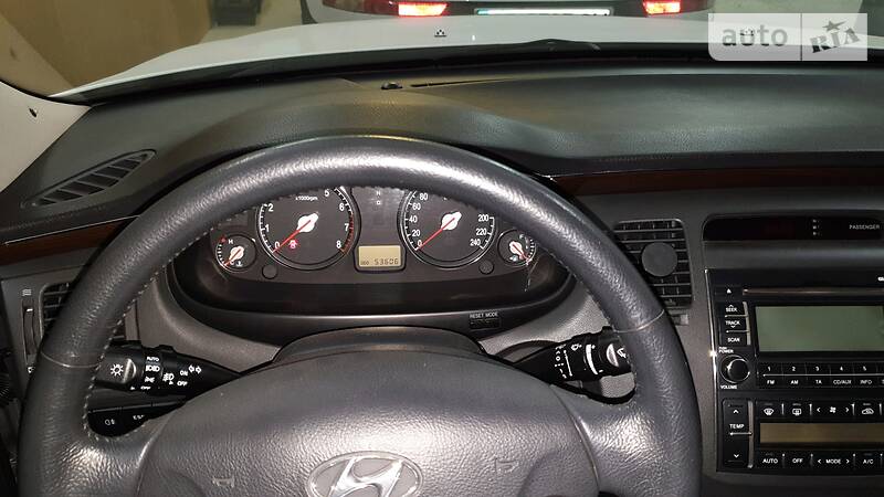 Седан Hyundai Grandeur 2008 в Запоріжжі