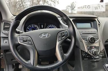 Седан Hyundai Grandeur 2013 в Шахтарську
