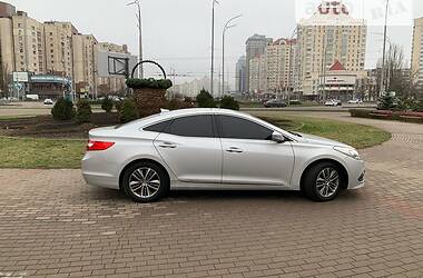 Седан Hyundai Grandeur 2016 в Киеве