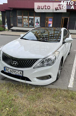 Седан Hyundai Grandeur 2013 в Луцке