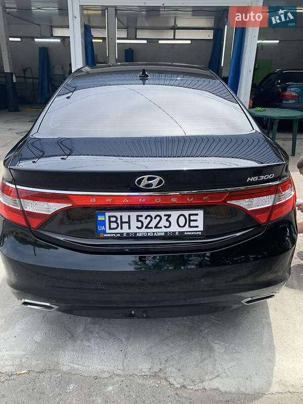 Седан Hyundai Grandeur 2016 в Одесі