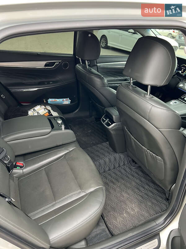 Седан Hyundai Grandeur 2020 в Киеве