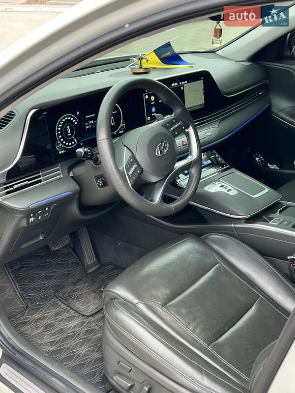 Седан Hyundai Grandeur 2020 в Киеве