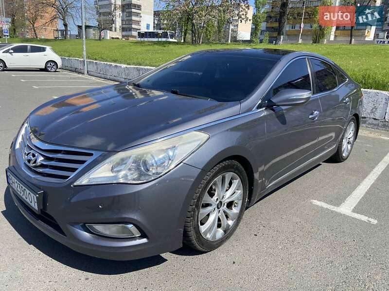 Hyundai Grandeur 2012