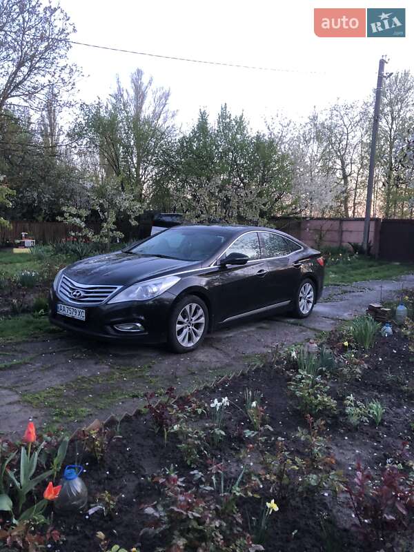 Седан Hyundai Grandeur 2013 в Києві фото 47 Седан Hyundai Grandeur 2013 в Києві