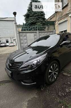 Седан Hyundai Grandeur 2012 в Одессе