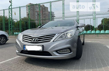 Седан Hyundai Grandeur 2012 в Черкасах