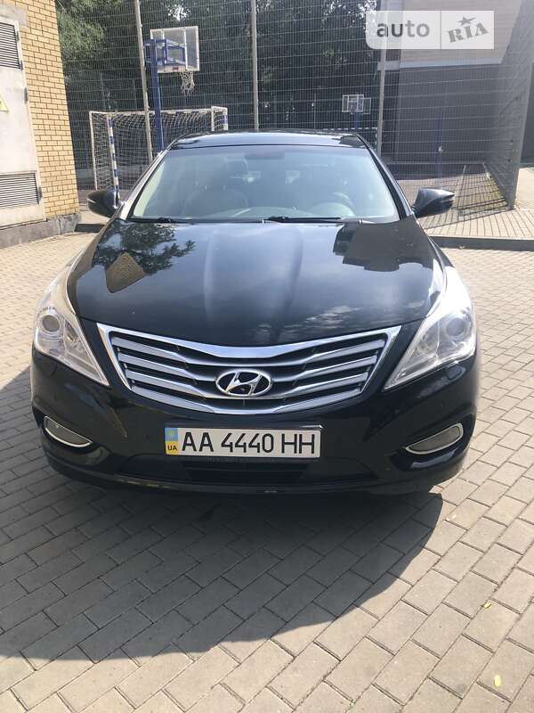 Седан Hyundai Grandeur 2013 в Києві