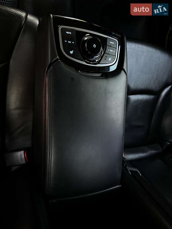 Седан Hyundai Grandeur 2013 в Львові фото 35 Седан Hyundai Grandeur 2013 в Львові