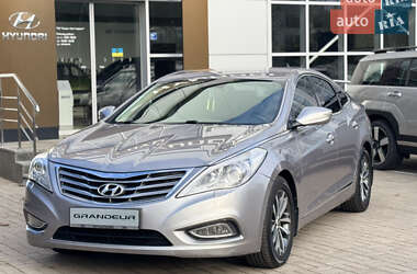 Седан Hyundai Grandeur 2012 в Черкасах