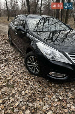 Седан Hyundai Grandeur 2012 в 